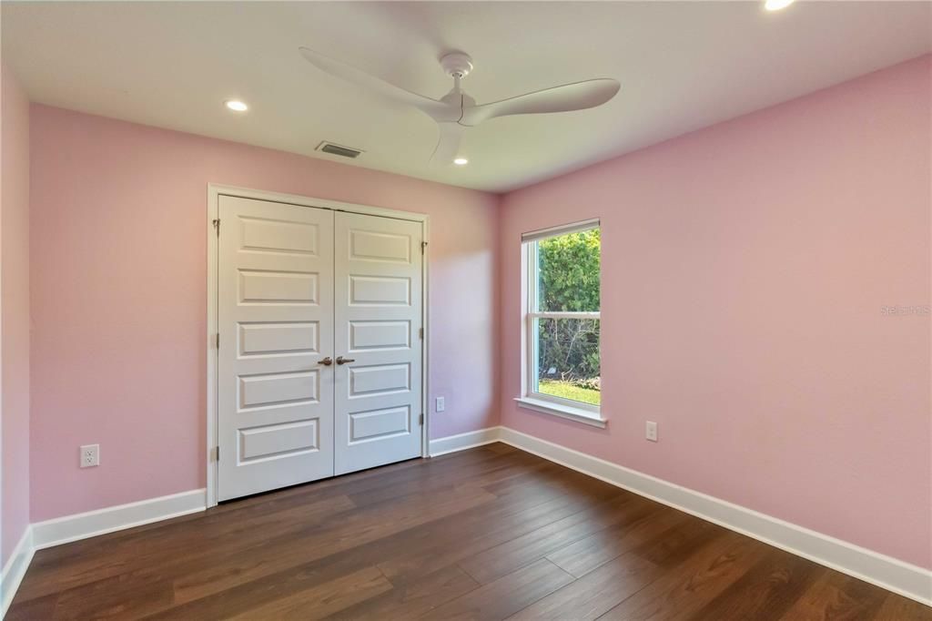 На продажу: $484,900 (3 спален, 2 ванн, 2139 Квадратных фут)