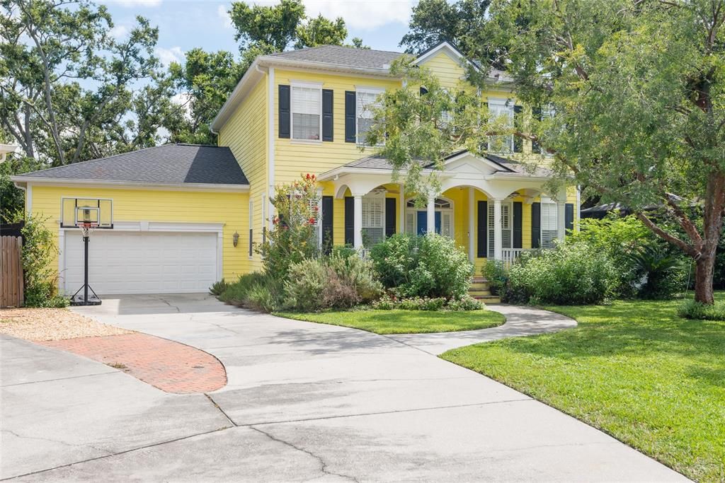 Active With Contract: $6,250 (4 beds, 3 baths, 3251 Square Feet)