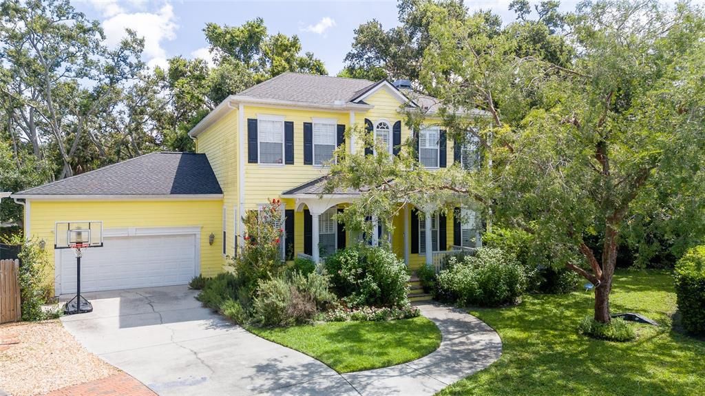 Active With Contract: $6,250 (4 beds, 3 baths, 3251 Square Feet)