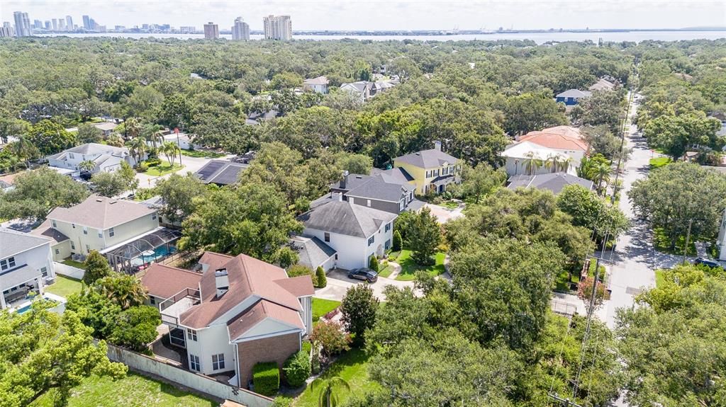 Active With Contract: $6,250 (4 beds, 3 baths, 3251 Square Feet)