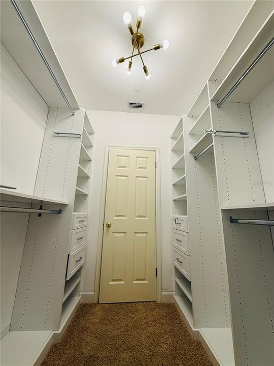 Active With Contract: $6,250 (4 beds, 3 baths, 3251 Square Feet)