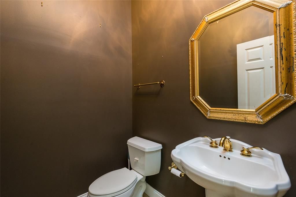 Active With Contract: $6,250 (4 beds, 3 baths, 3251 Square Feet)