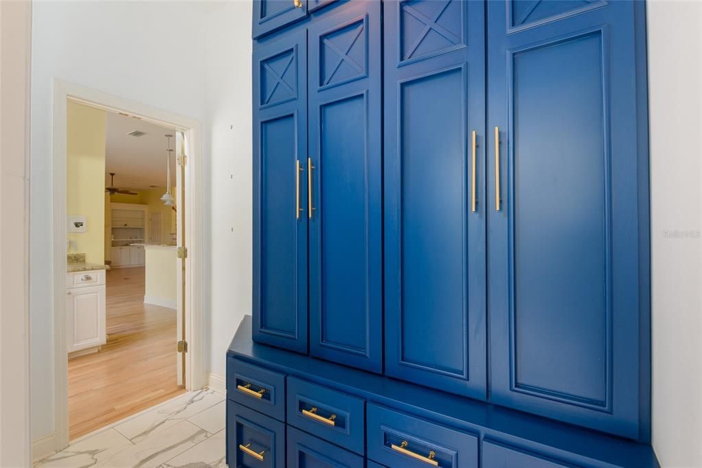 Active With Contract: $6,250 (4 beds, 3 baths, 3251 Square Feet)