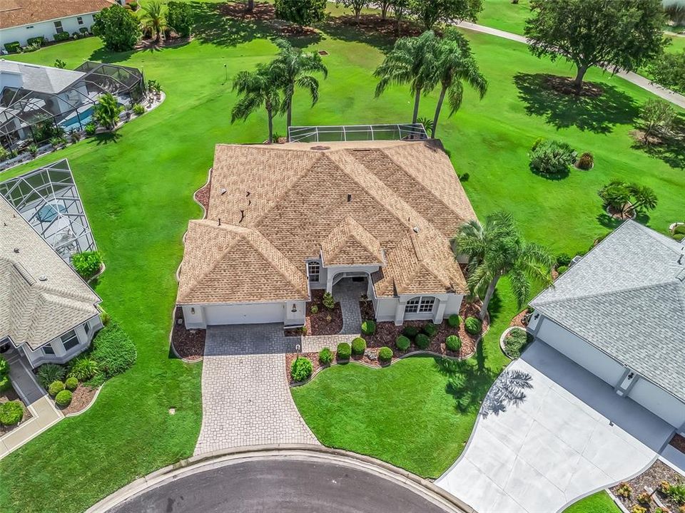 For Sale: $724,900 (3 beds, 2 baths, 2340 Square Feet)