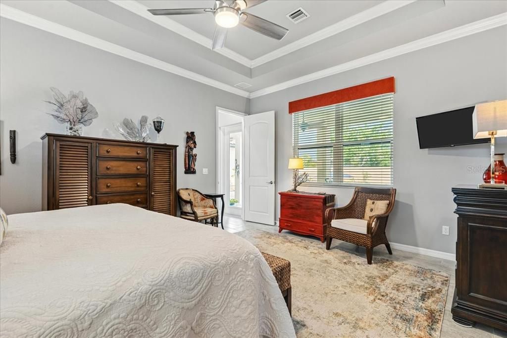 En Venta: $1,399,000 (3 camas, 3 baños, 2343 Pies cuadrados)