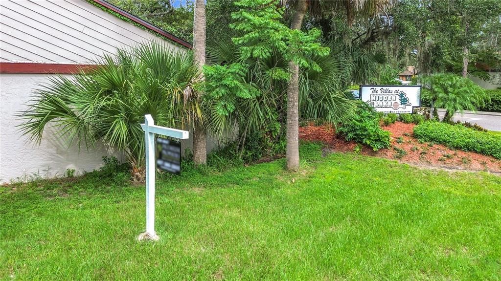 Active With Contract: $260,000 (3 beds, 2 baths, 1116 Square Feet)