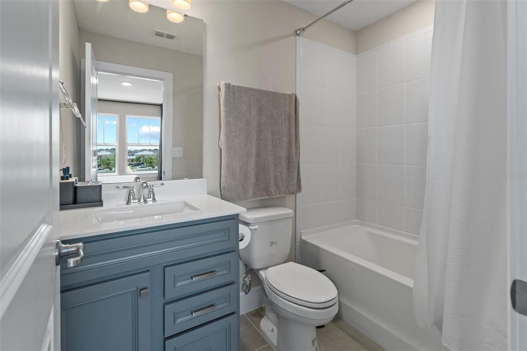 For Sale: $890,000 (5 beds, 4 baths, 3621 Square Feet)