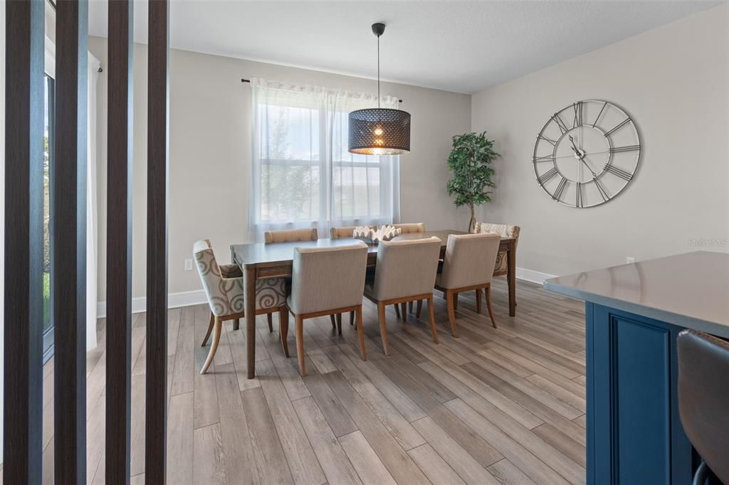 For Sale: $890,000 (5 beds, 4 baths, 3621 Square Feet)