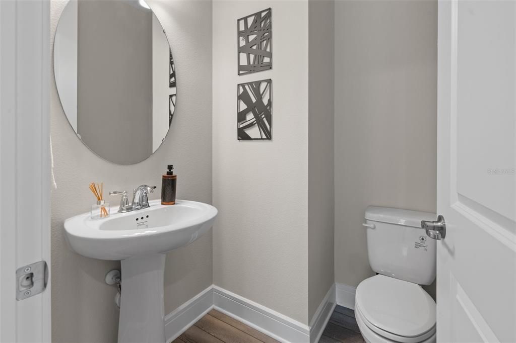 For Sale: $890,000 (5 beds, 4 baths, 3621 Square Feet)