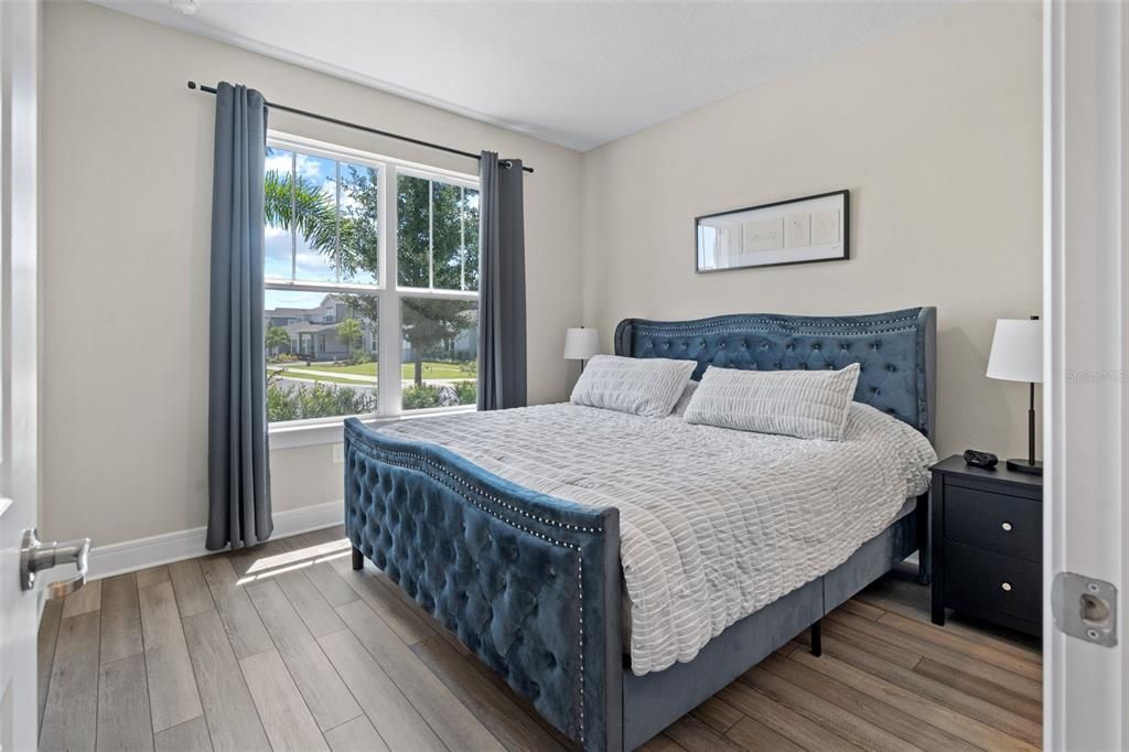 For Sale: $890,000 (5 beds, 4 baths, 3621 Square Feet)