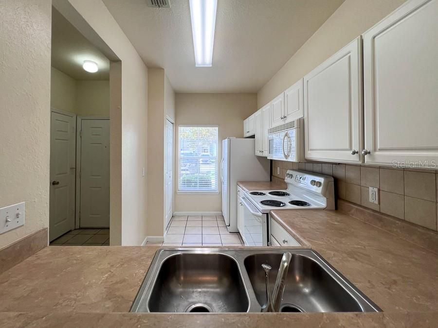 En Renta: $1,475 (2 camas, 2 baños, 1275 Pies cuadrados)