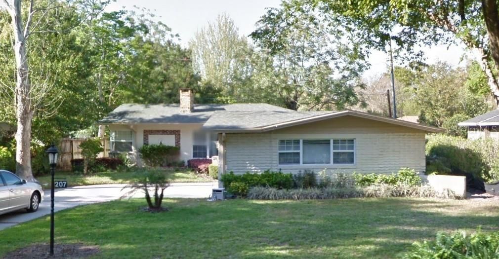 最近售出: $970,000 (3 贝兹, 2 浴室, 1570 平方英尺)