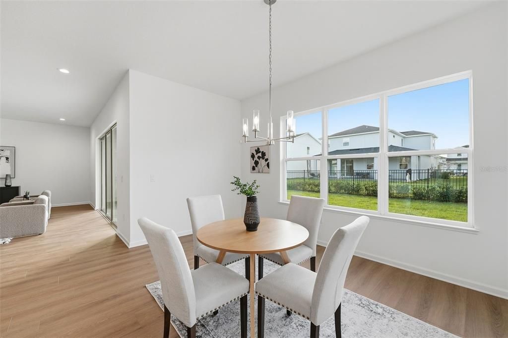 Active With Contract: $769,000 (5 beds, 4 baths, 3940 Square Feet)
