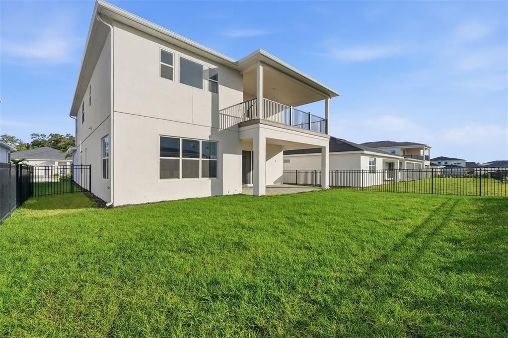 Active With Contract: $769,000 (5 beds, 4 baths, 3940 Square Feet)
