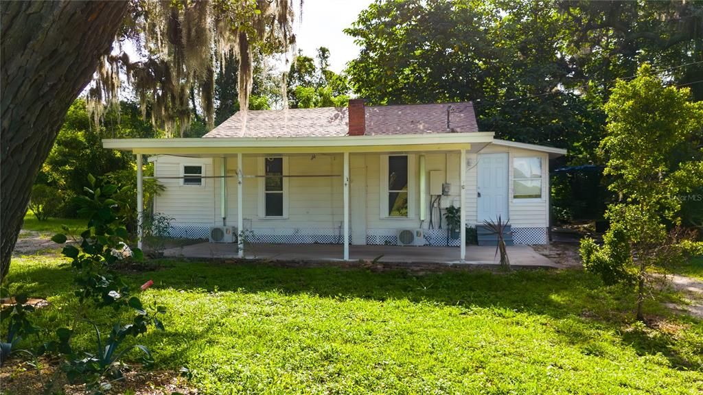 合同活跃: $650,000 (14 贝兹, 0 浴室, 4618 平方英尺)