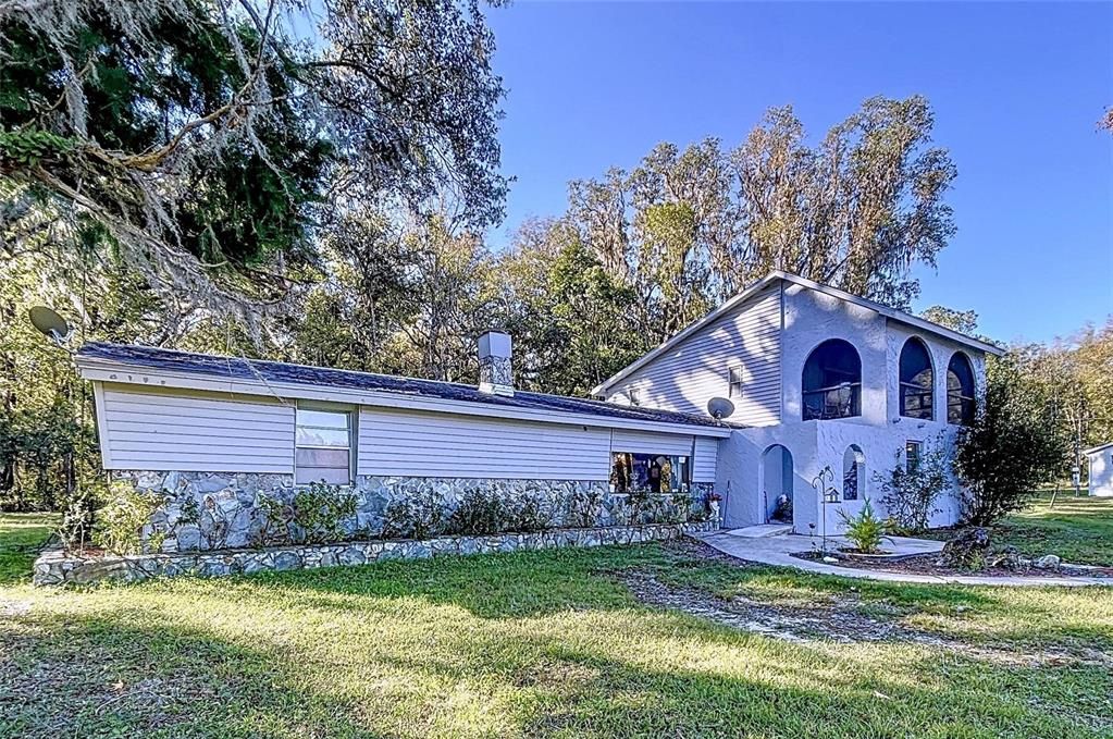 En Venta: $621,000 (4 camas, 2 baños, 2540 Pies cuadrados)