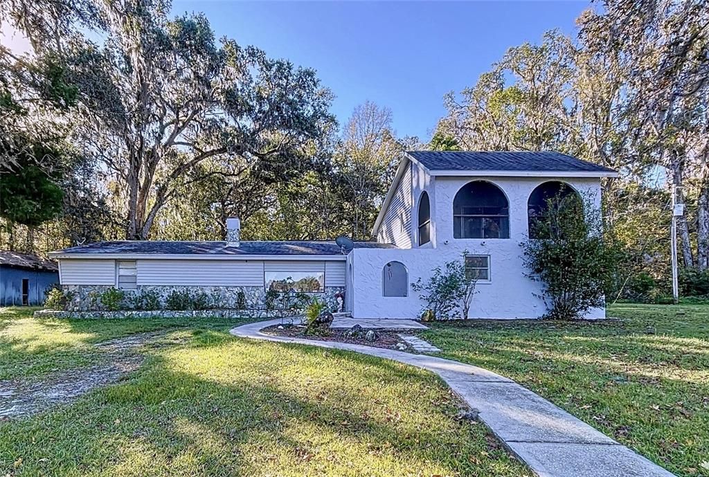 En Venta: $621,000 (4 camas, 2 baños, 2540 Pies cuadrados)