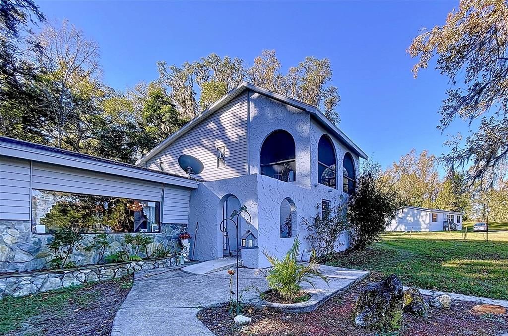 En Venta: $621,000 (4 camas, 2 baños, 2540 Pies cuadrados)