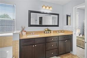 Active With Contract: $510,000 (4 beds, 2 baths, 2482 Square Feet)