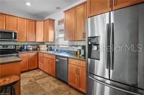 Active With Contract: $510,000 (4 beds, 2 baths, 2482 Square Feet)