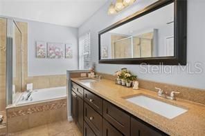 Active With Contract: $510,000 (4 beds, 2 baths, 2482 Square Feet)