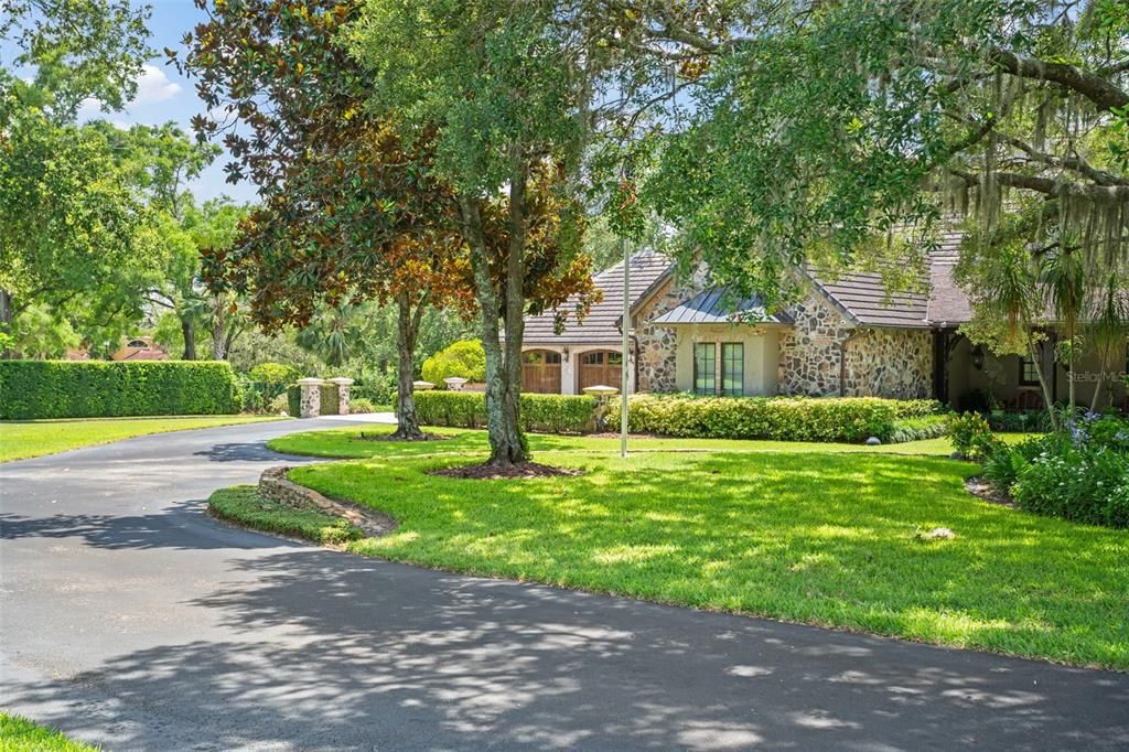 For Sale: $7,500,000 (10 beds, 13 baths, 25706 Square Feet)