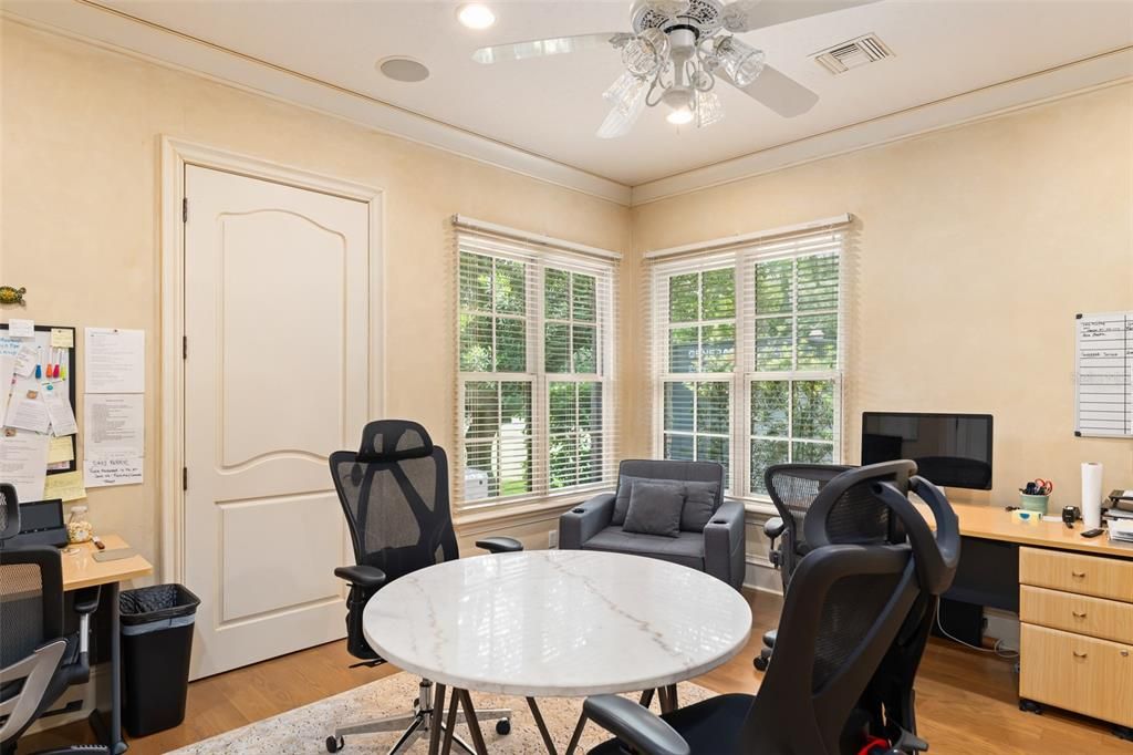 For Sale: $7,500,000 (10 beds, 13 baths, 25706 Square Feet)