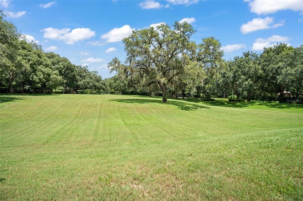 For Sale: $7,500,000 (10 beds, 13 baths, 25706 Square Feet)