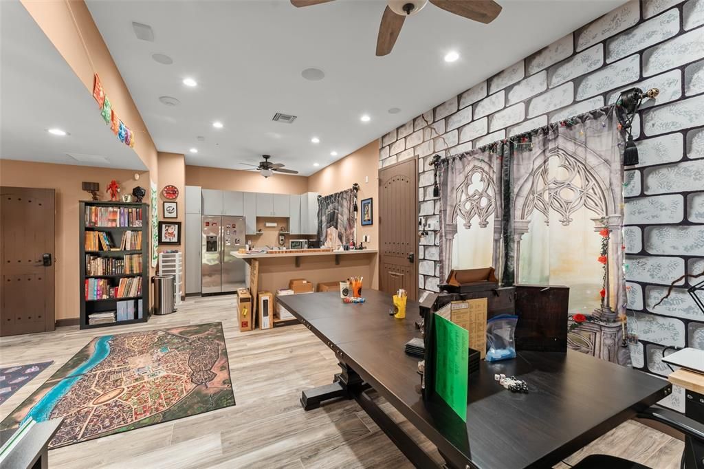 For Sale: $7,500,000 (10 beds, 13 baths, 25706 Square Feet)