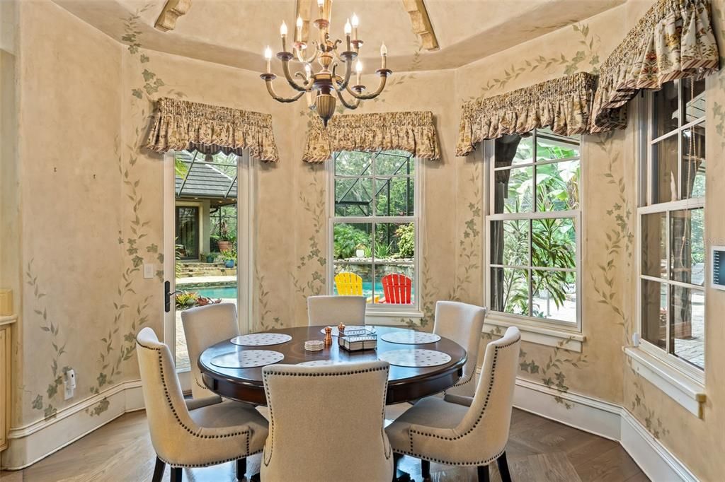 For Sale: $7,500,000 (10 beds, 13 baths, 25706 Square Feet)