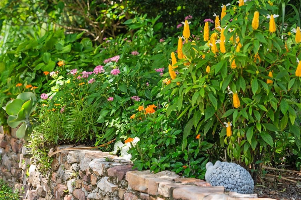 For Sale: $7,500,000 (10 beds, 13 baths, 25706 Square Feet)