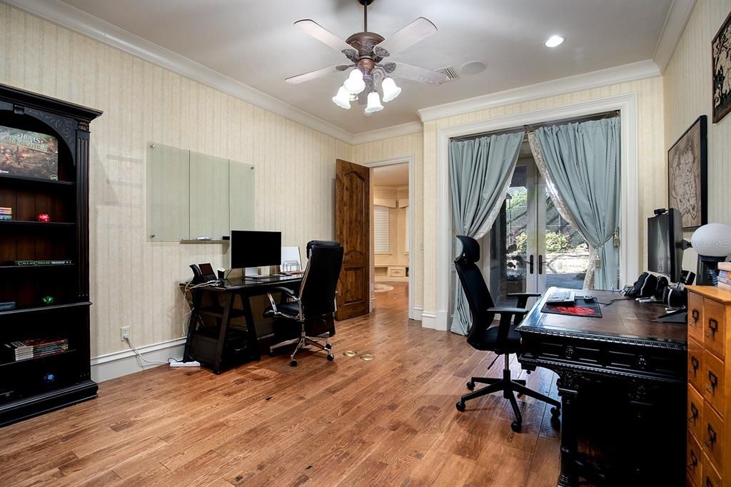 For Sale: $7,500,000 (10 beds, 13 baths, 25706 Square Feet)