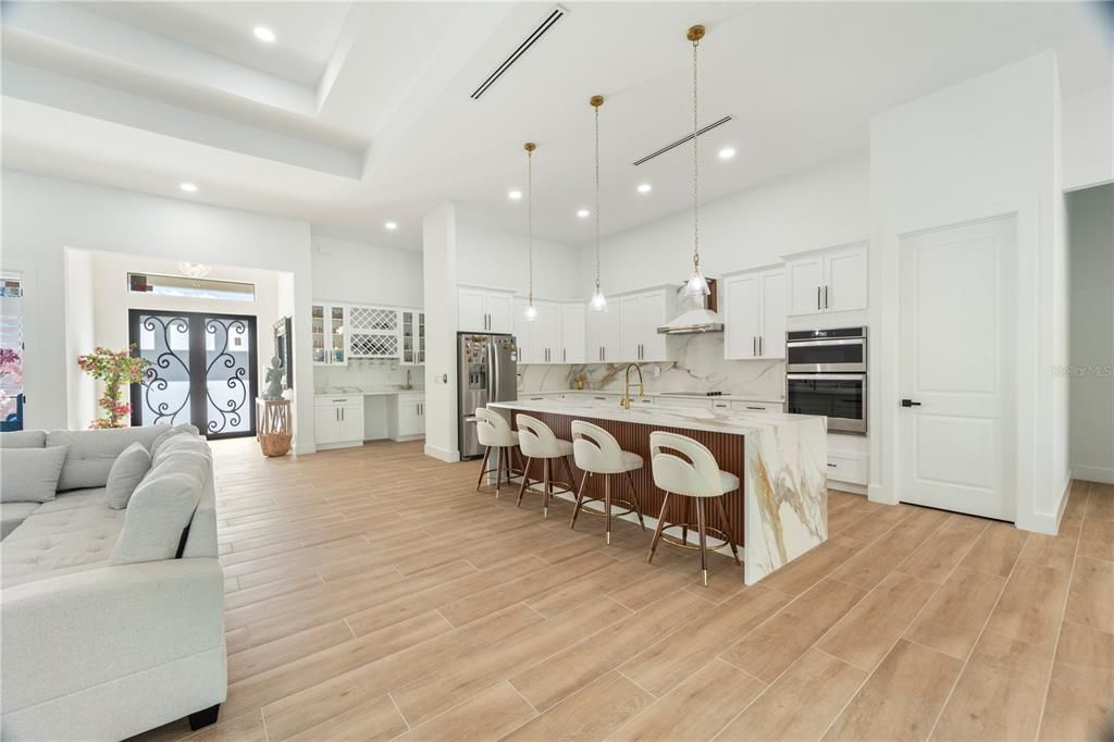 For Sale: $785,000 (4 beds, 4 baths, 3368 Square Feet)