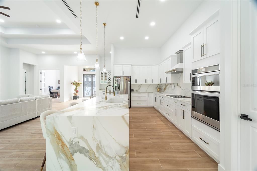 For Sale: $785,000 (4 beds, 4 baths, 3368 Square Feet)