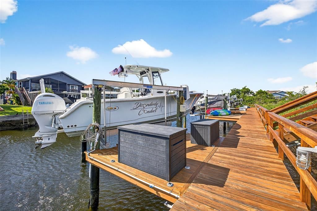 待售: $345,000 (2 贝兹, 2 浴室, 1339 平方英尺)