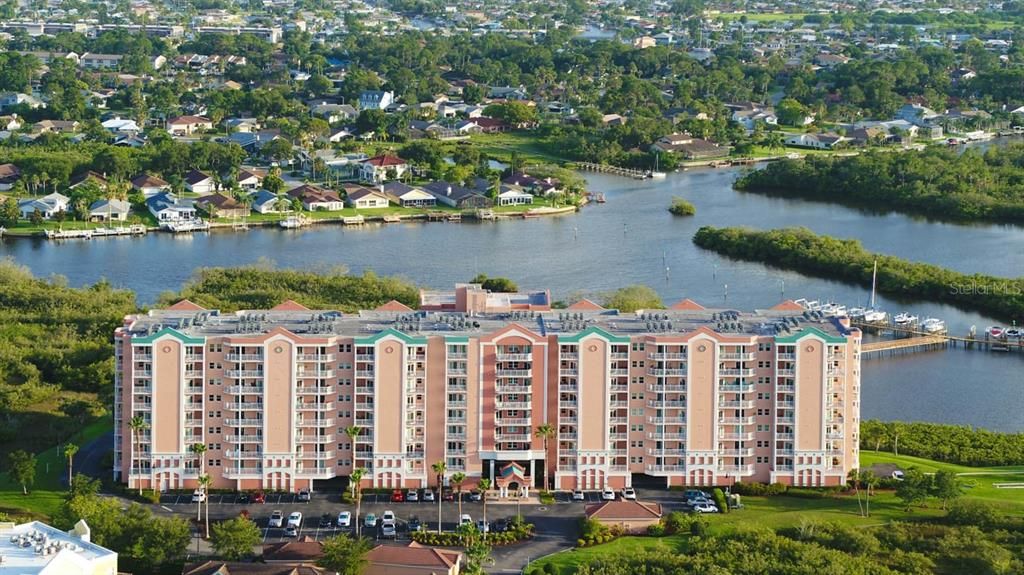 待售: $345,000 (2 贝兹, 2 浴室, 1339 平方英尺)