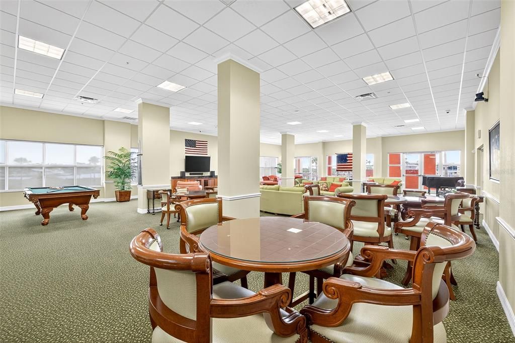 待售: $345,000 (2 贝兹, 2 浴室, 1339 平方英尺)