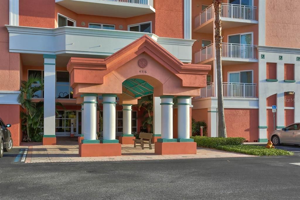 待售: $345,000 (2 贝兹, 2 浴室, 1339 平方英尺)