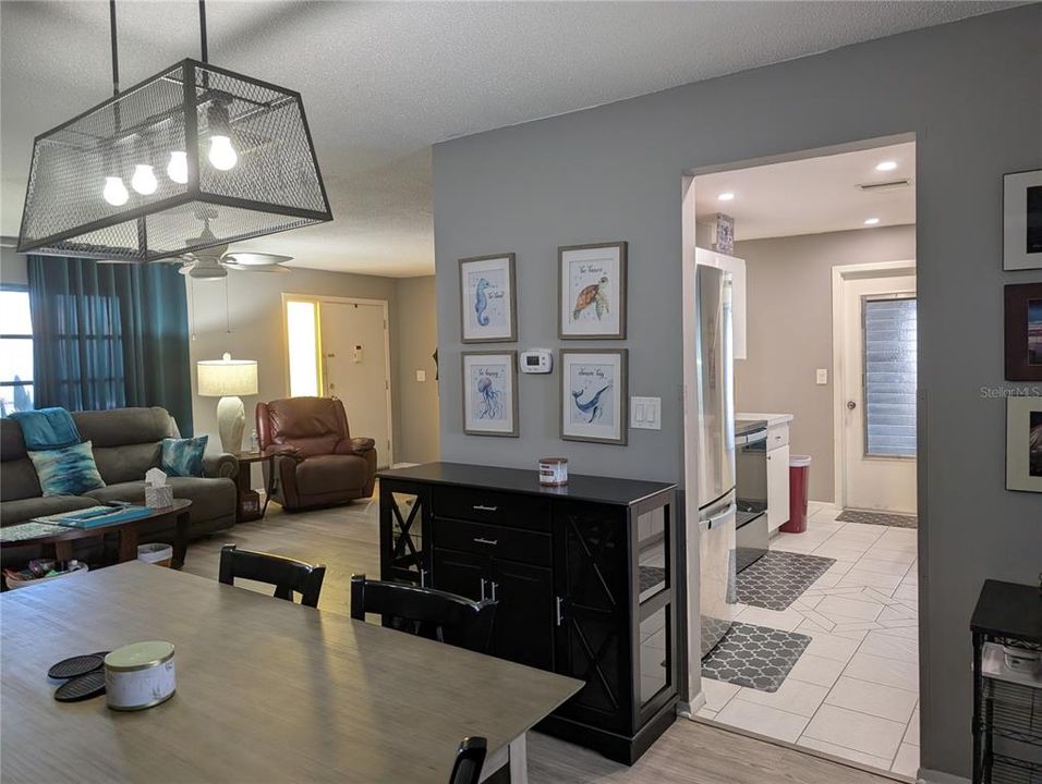 Activo con contrato: $297,500 (2 camas, 2 baños, 1310 Pies cuadrados)