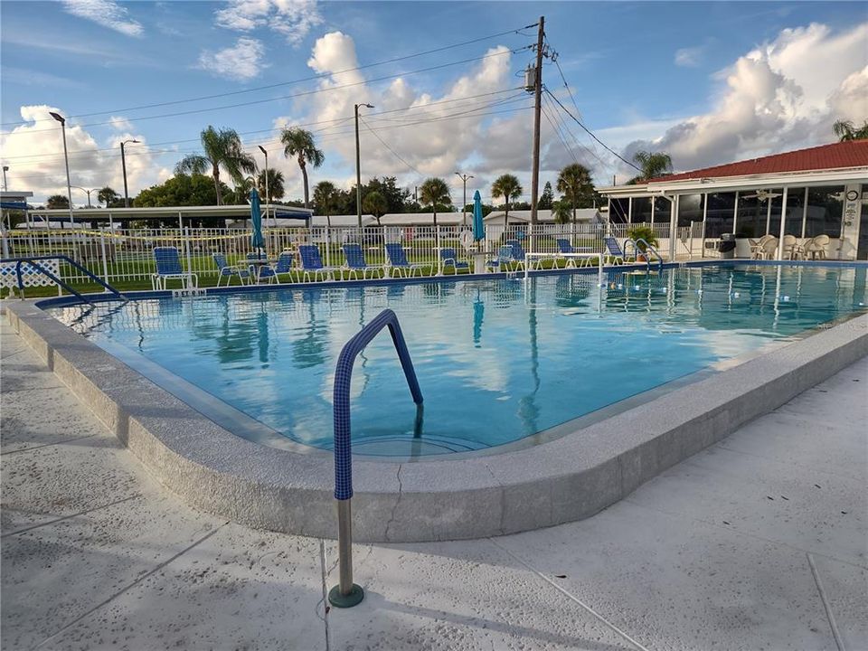 Activo con contrato: $297,500 (2 camas, 2 baños, 1310 Pies cuadrados)