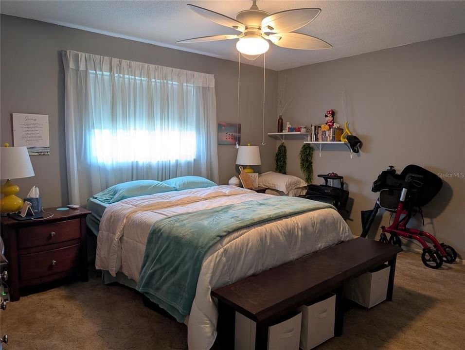 Activo con contrato: $297,500 (2 camas, 2 baños, 1310 Pies cuadrados)