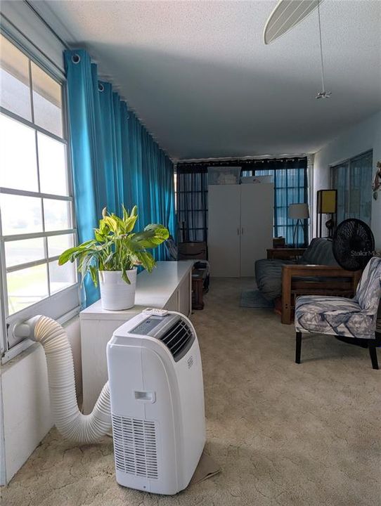 Activo con contrato: $297,500 (2 camas, 2 baños, 1310 Pies cuadrados)