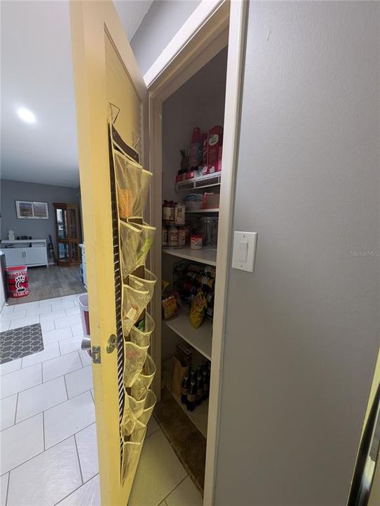 Activo con contrato: $297,500 (2 camas, 2 baños, 1310 Pies cuadrados)