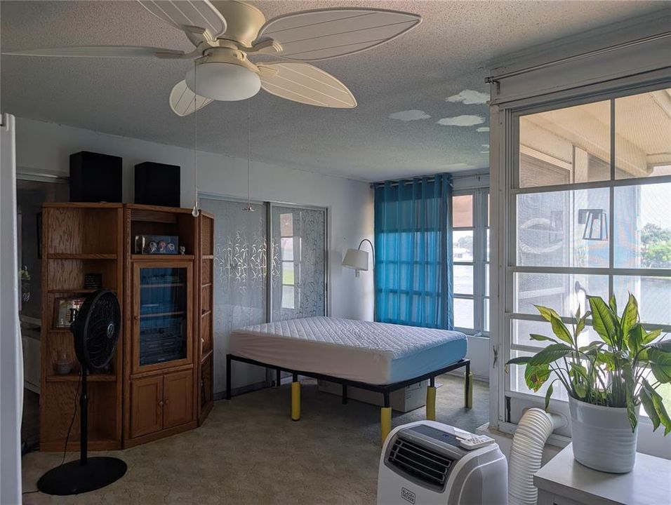 Activo con contrato: $297,500 (2 camas, 2 baños, 1310 Pies cuadrados)