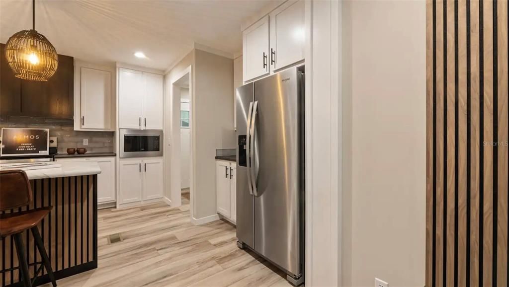 Под контрактом: $284,900 (3 спален, 2 ванн, 1600 Квадратных фут)