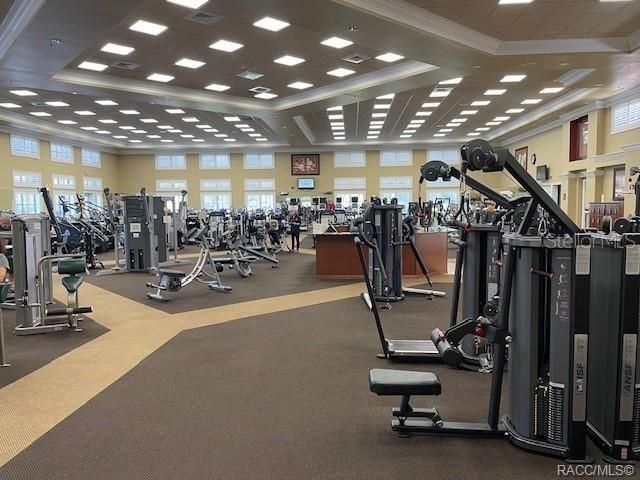 合同活跃: $279,900 (3 贝兹, 2 浴室, 1720 平方英尺)