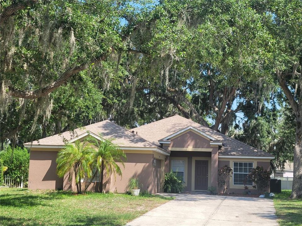 出租: $1,999 (4 贝兹, 2 浴室, 2191 平方英尺)