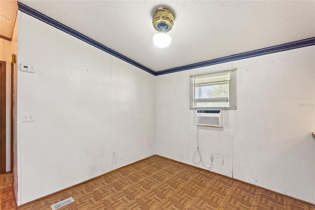 Activo con contrato: $230,000 (3 camas, 2 baños, 1152 Pies cuadrados)