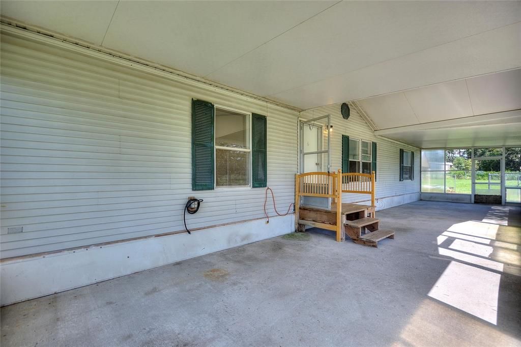 Activo con contrato: $230,000 (3 camas, 2 baños, 1152 Pies cuadrados)