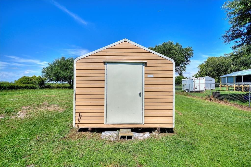 Activo con contrato: $230,000 (3 camas, 2 baños, 1152 Pies cuadrados)